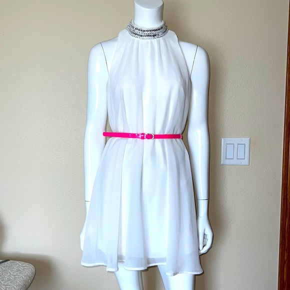 NWOT, Esmerald Sundae, white dress size S - Picture 1 of 4